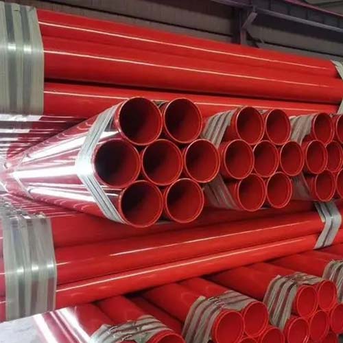 六盘水涂塑钢管的摩擦阻力小的原因除了塑料涂层的表面光滑度外，还包括以下几个方面